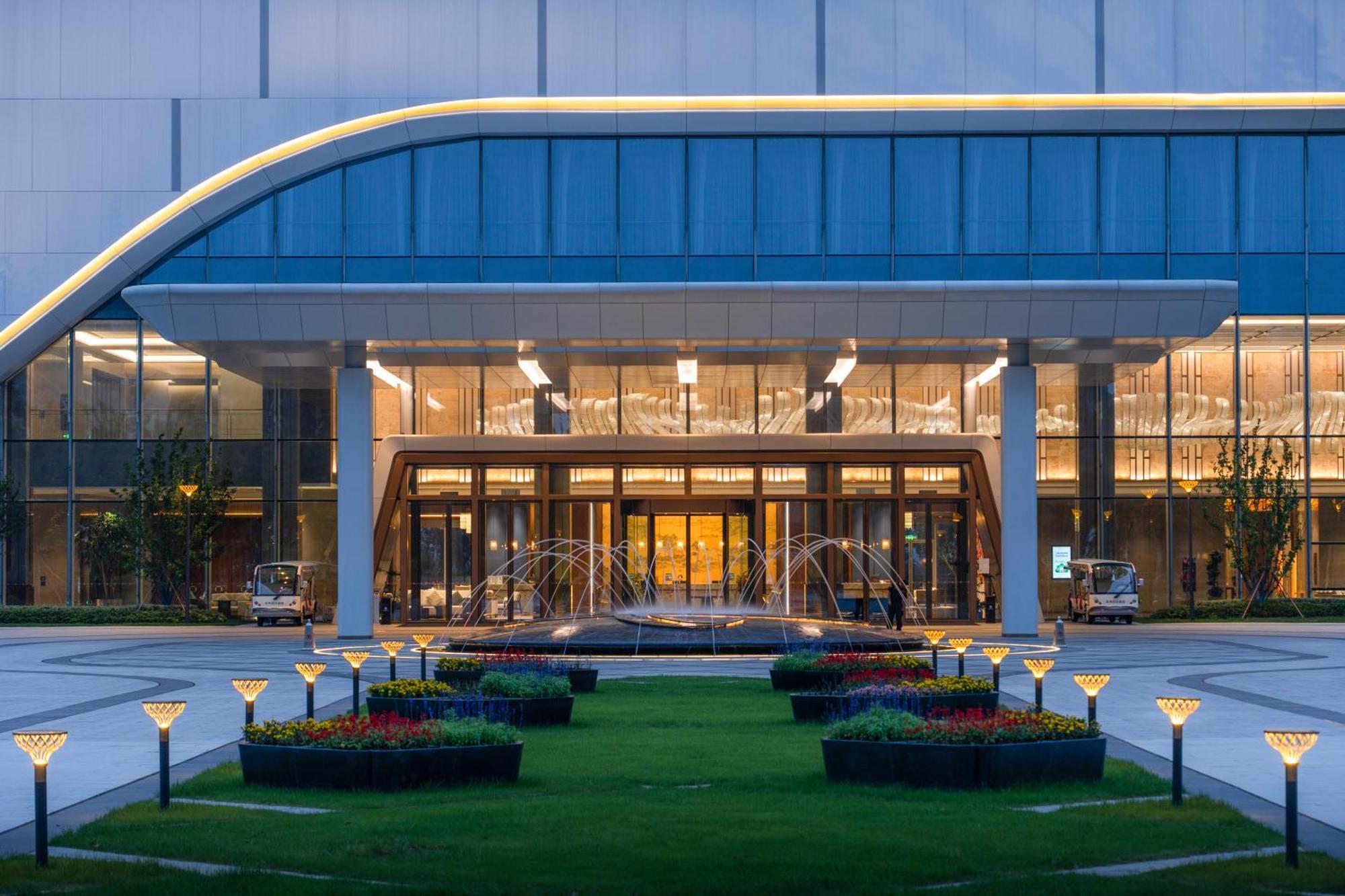 Suzhou International Conference Hotel Exteriör bild